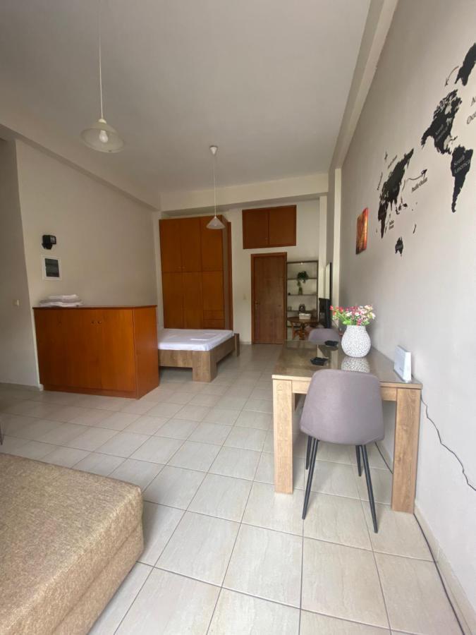 Seaside Studio 2 Каламата Екстер'єр фото
